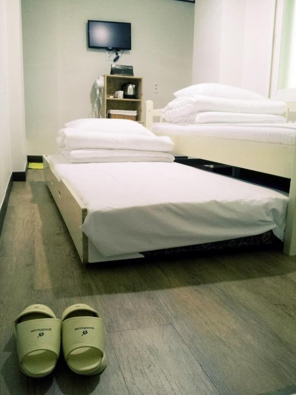 סיאול 24 Guesthouse Sinchon Hongdae מראה חיצוני תמונה